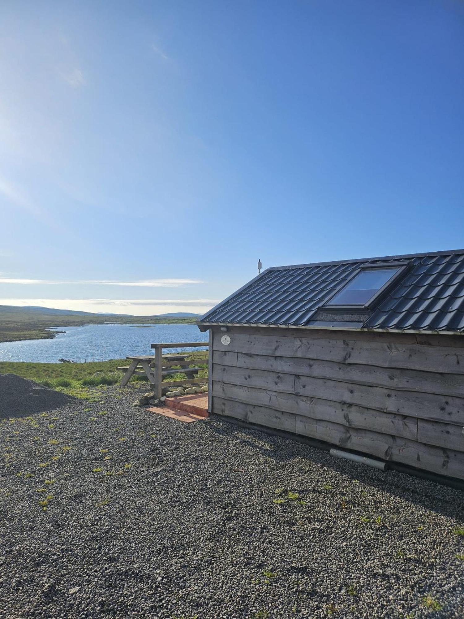 North Uist Lodges Tigharry Room photo